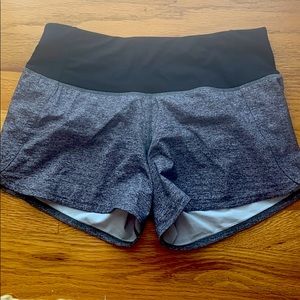 Lululemon speed up short sz 2,